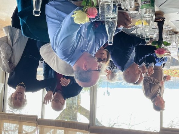 2EF6D8E2-05F6-4C6F-A6AE-58752AA02D66